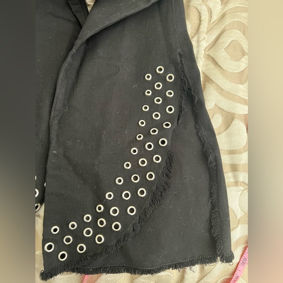 NWT-MISA LA Superstar Crop Flare, size 31 - Picture 9 of 10